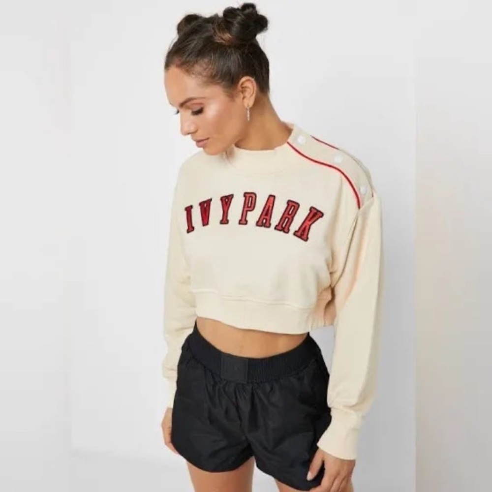 Ivy Park Cropped a baseball Popper a sweatshirt